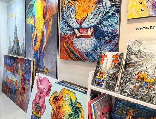 823 Art Gallery at Chatuchak weekendmarket