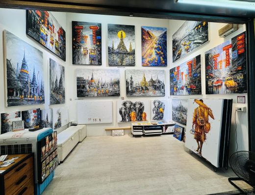 823 Art Gallery at Chatuchak weekendmarket