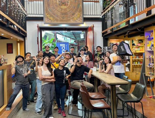 Photohostel & Photocafe